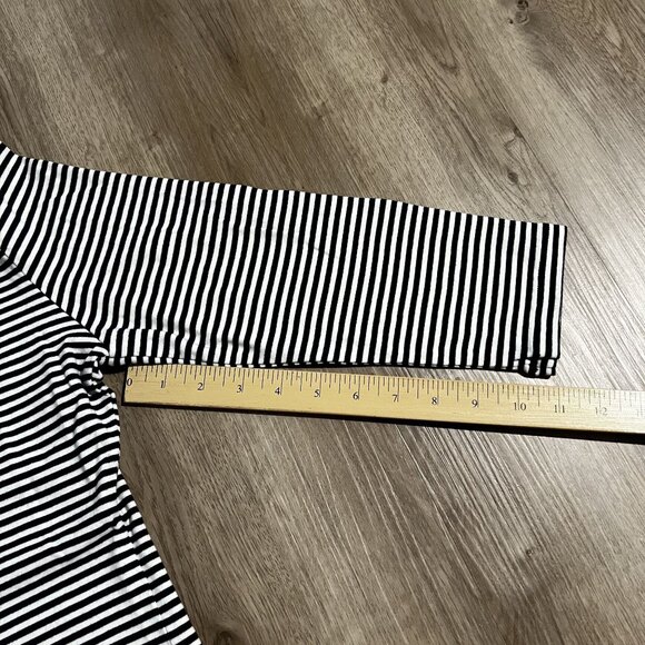 Boden Womens Striped Long Sleeve Top size 12 Striped black white green silk - Picture 7 of 9